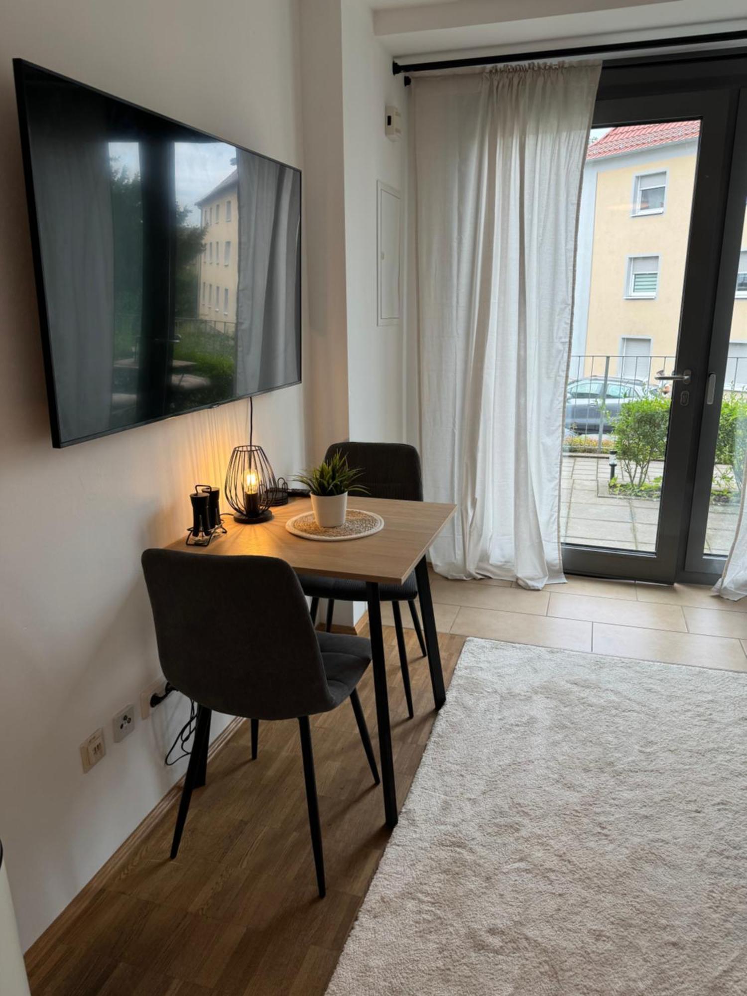 Moderne Mit Terrasse Apartment Wurzburg