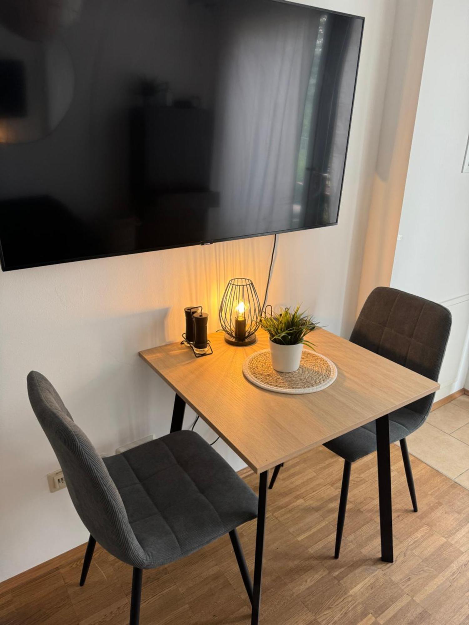 Moderne Mit Terrasse * Вюрцбург